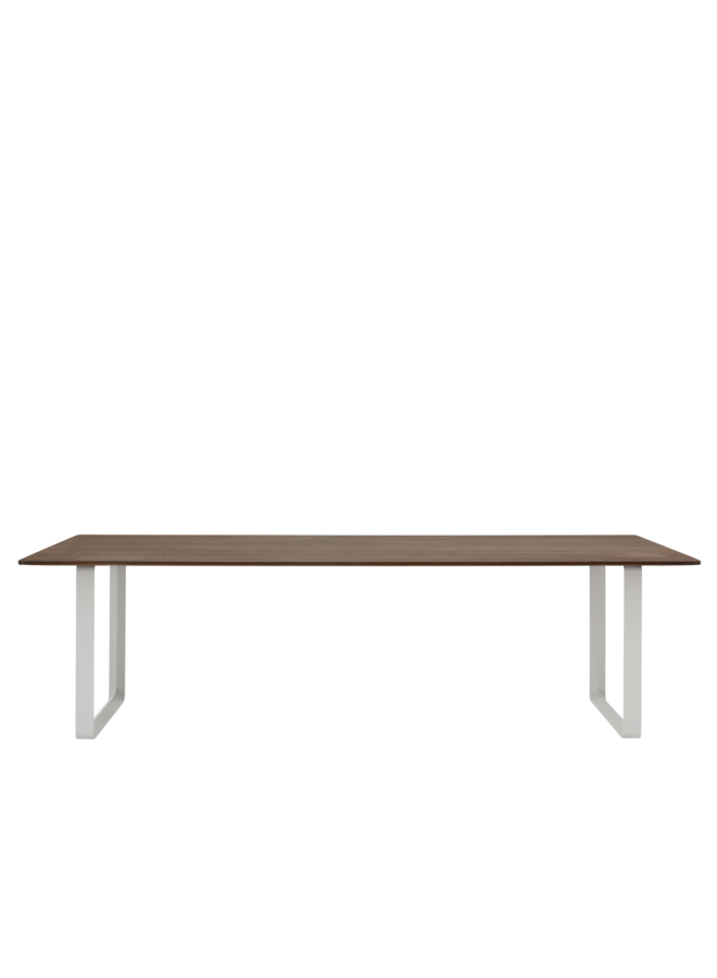 70/70 TABLE / 255 X 108 CM / 100.5 X 42.5"