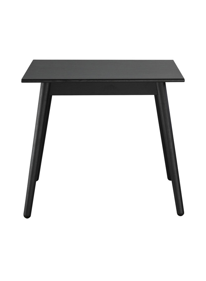 C35A - Dining table