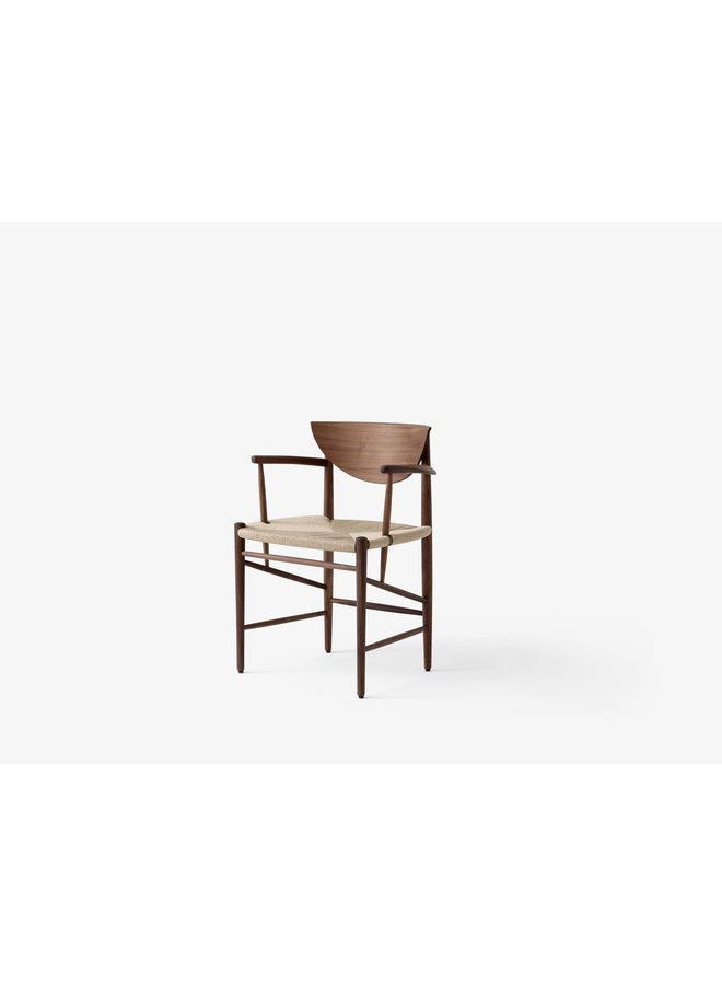 HM4 Drawn Chair with Armrests