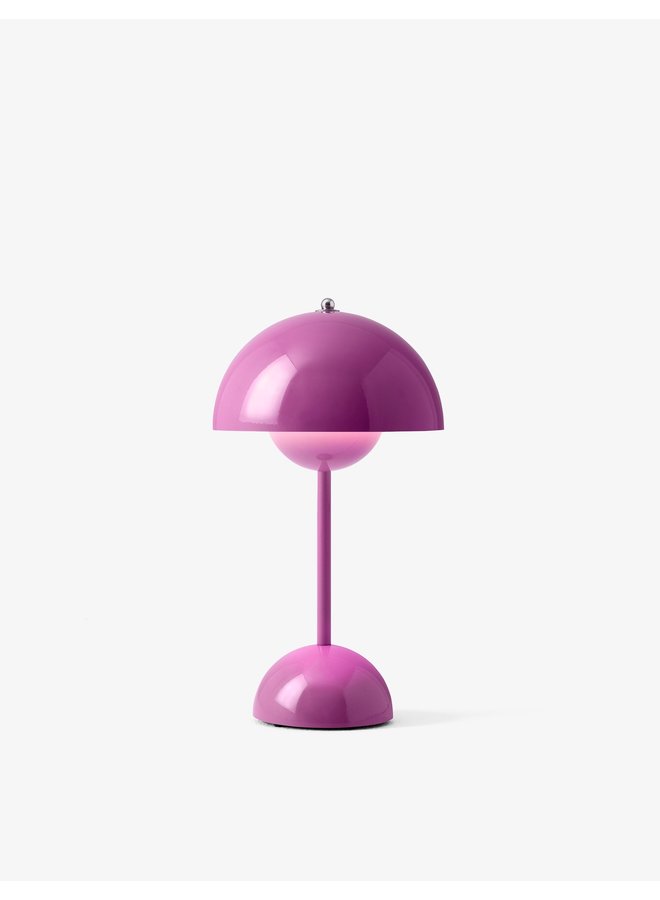 GUBI Seine Portable Lamp