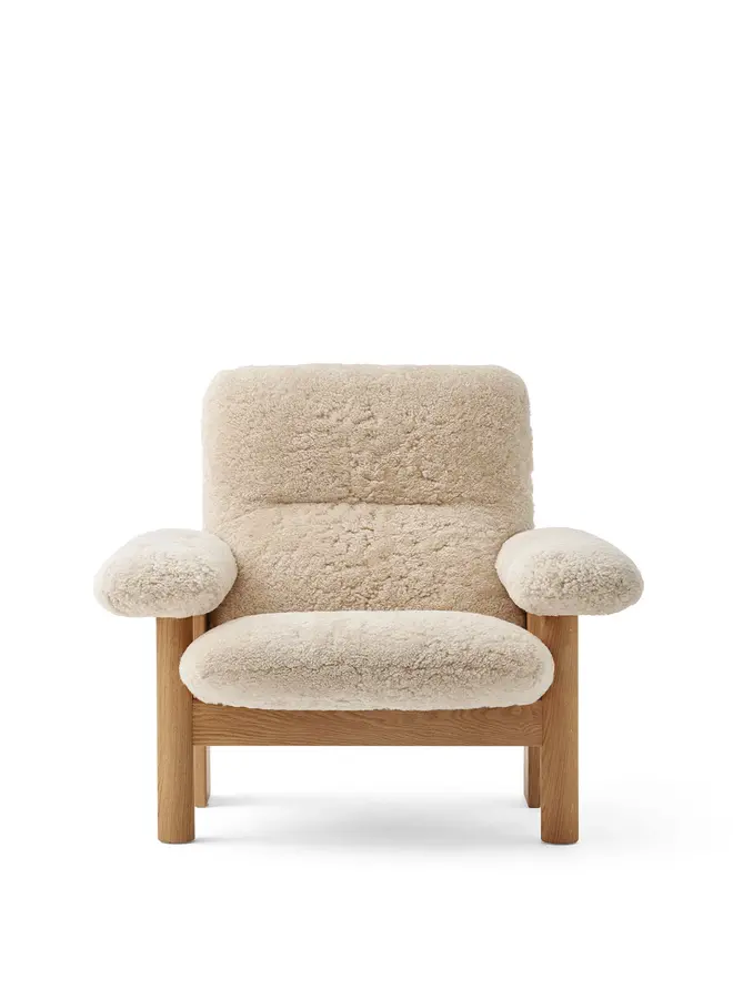 Brasilia Lounge Chair Sheepskin