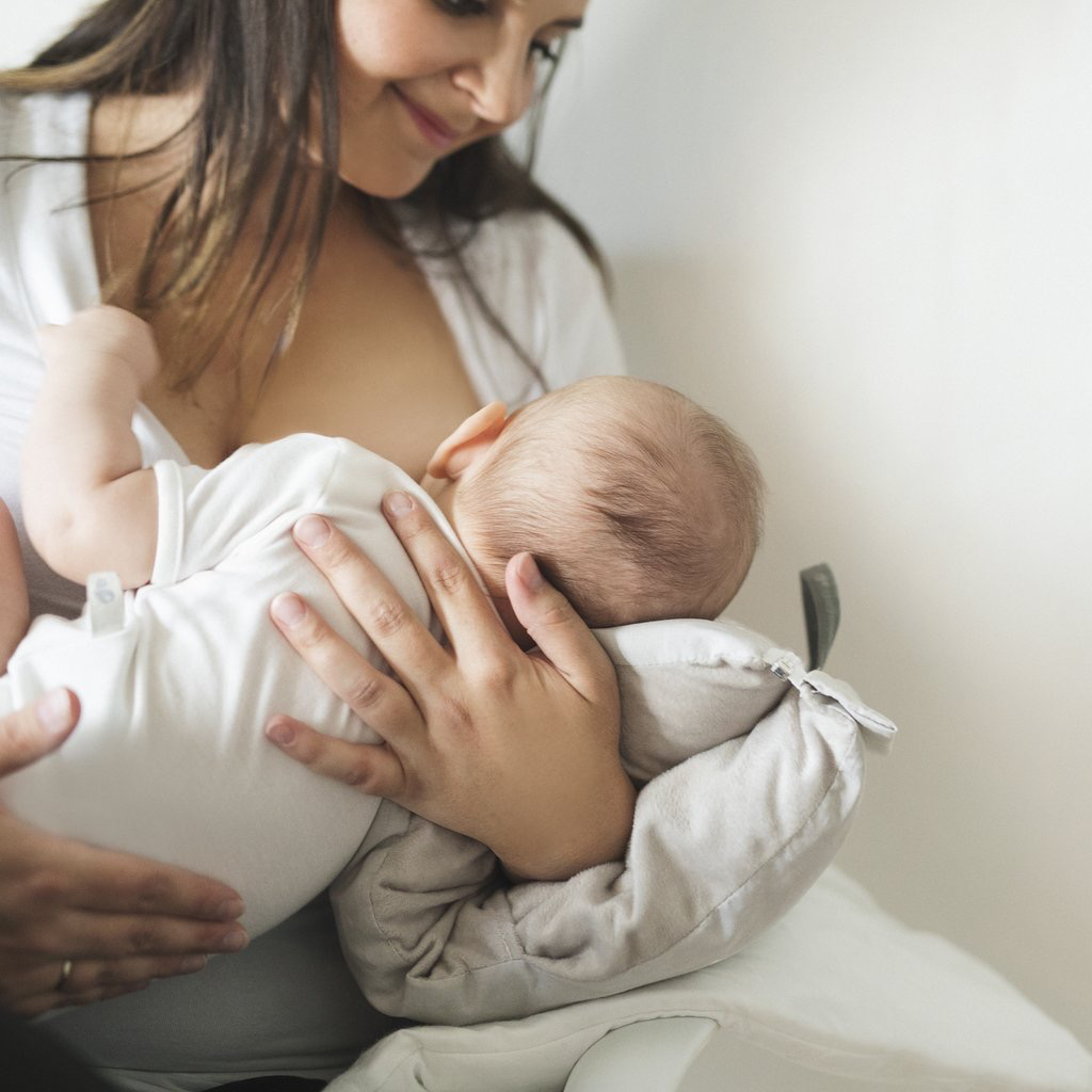 Perlimpinpin nursing pillow sales