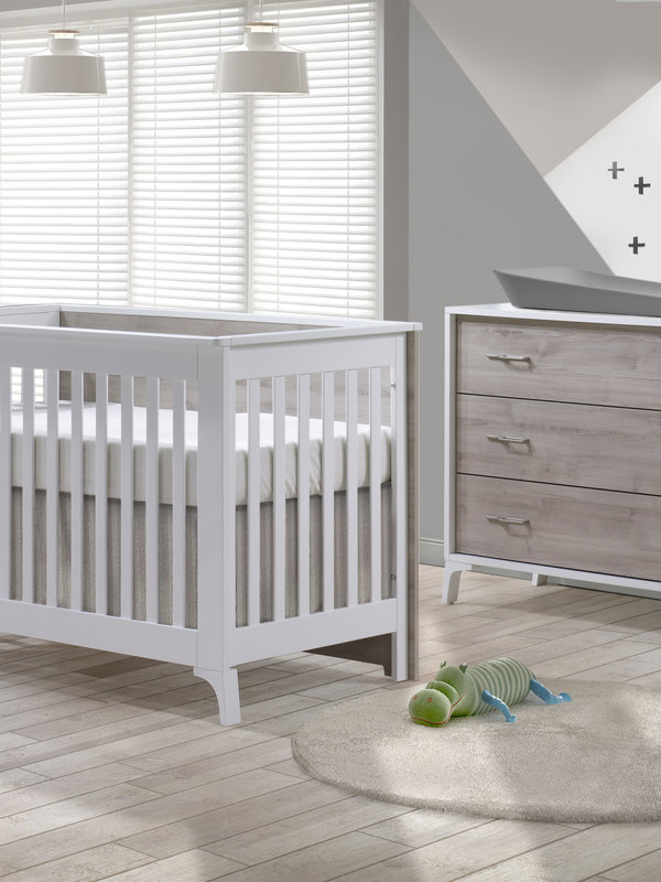 Metro Convertible Crib + 3 Drawer Dresser - White/Sand