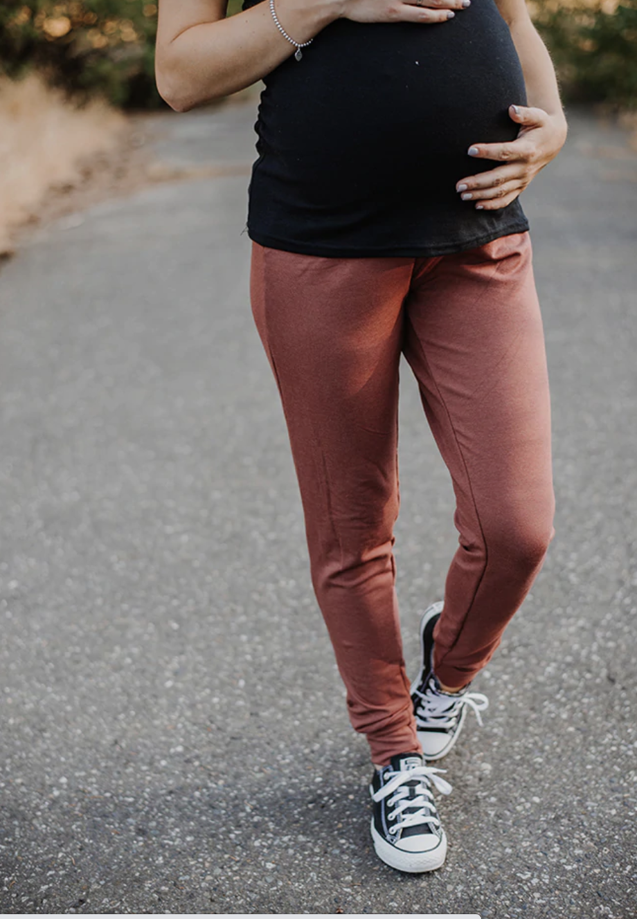 Scarlett Mulberry Maternity Jogger