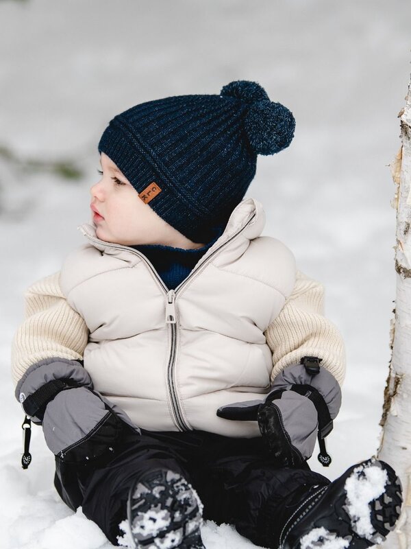 Calikids Calikids Knit Pom Pom Hat