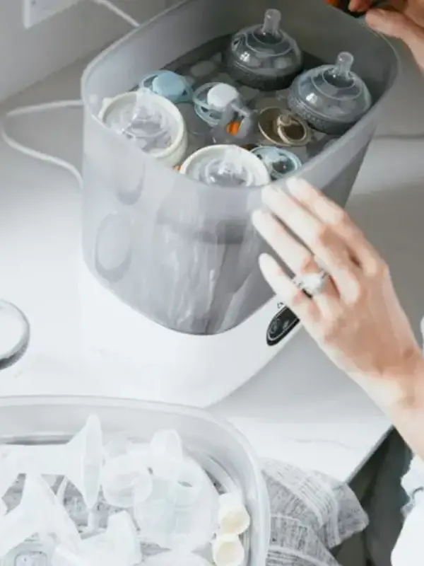 Baby Brezza One Step™ Baby Bottle Sterilizer and Dryer Advanced - Electric steam sterilizer with HEPA Filter