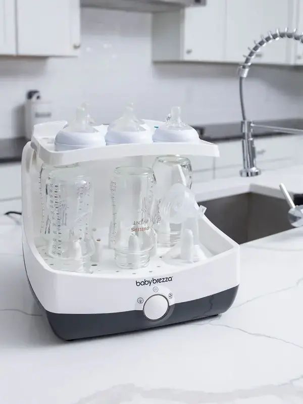 Baby Brezza Superfast® Baby Bottle Sterilizer and Dryer - Sterilizes & Dries in 10 Minutes
