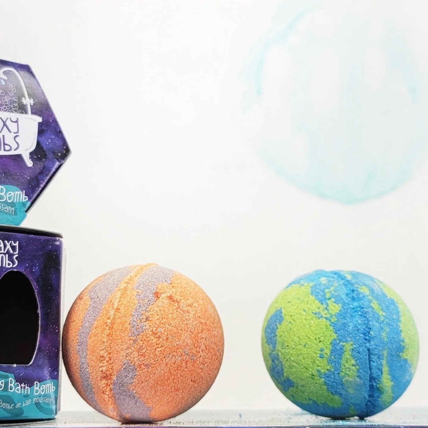 Loot Galaxy Bomb