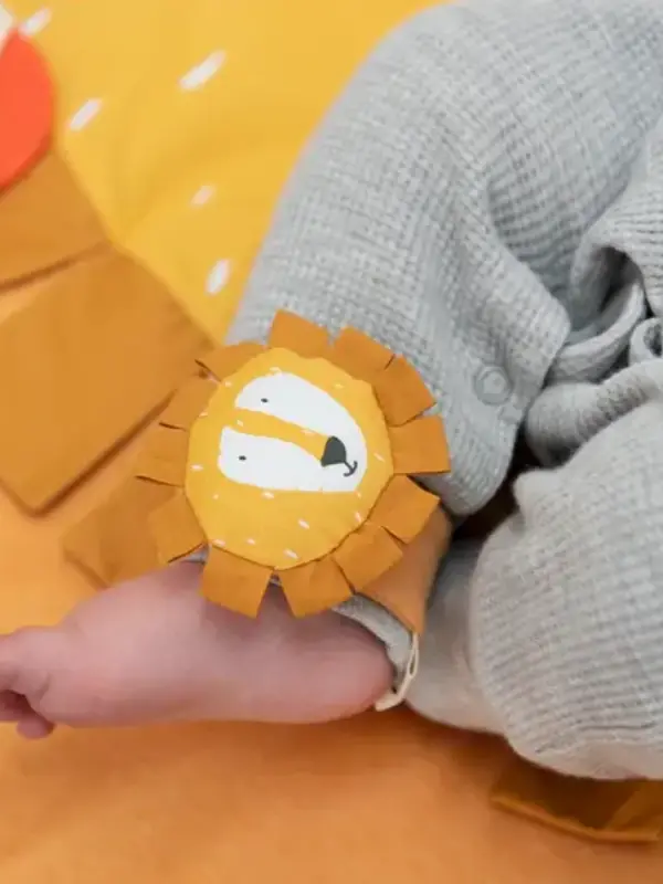 Trixie Wrist Rattle