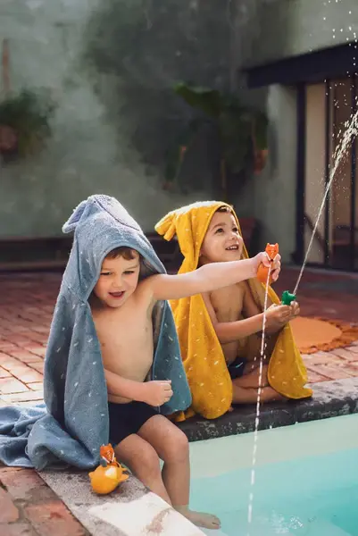 Hooded Towel 18m+