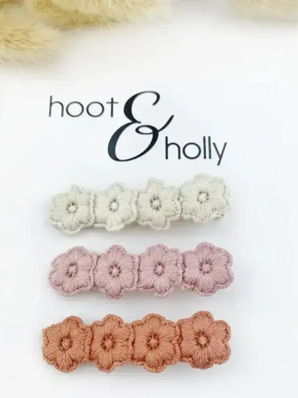 Hoot & Holly Floral Clip (set of 3)