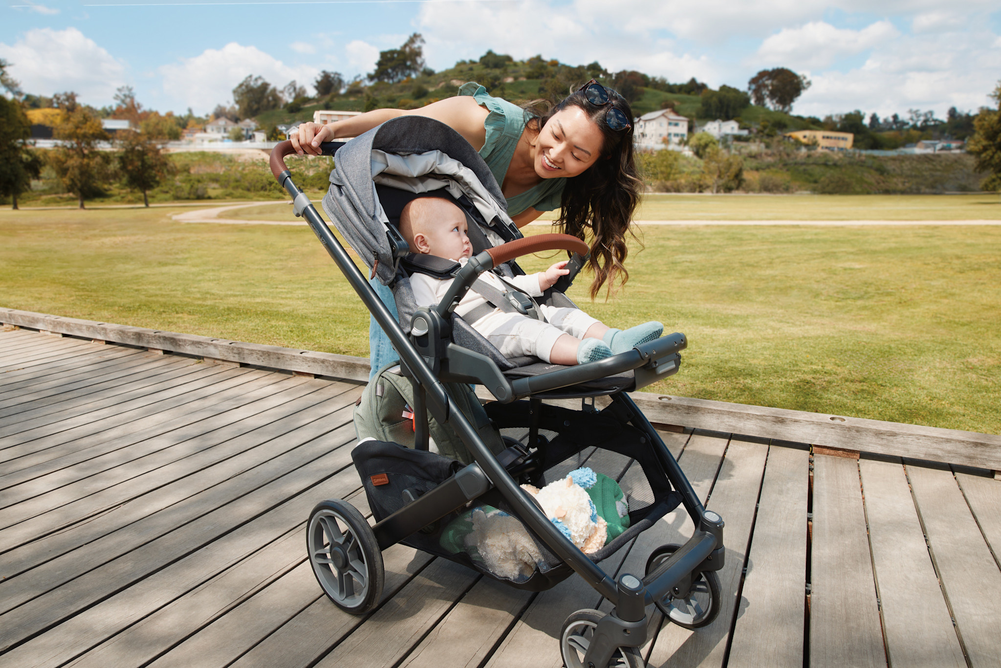 Cruz V3 Stroller