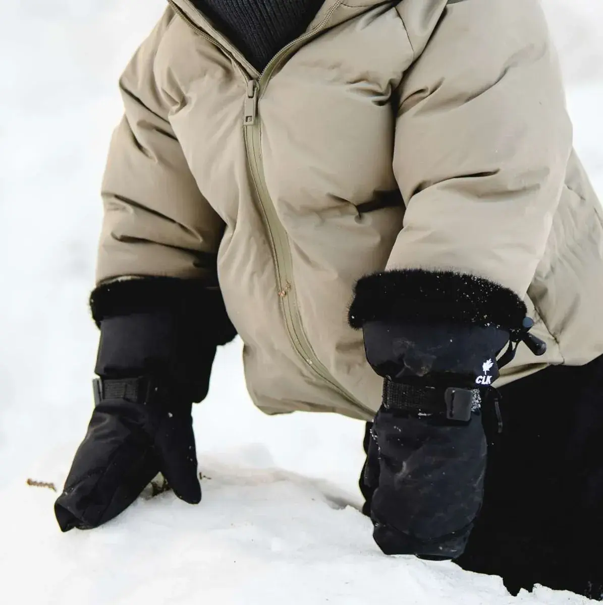 Faux Fur Cuff Mitten
