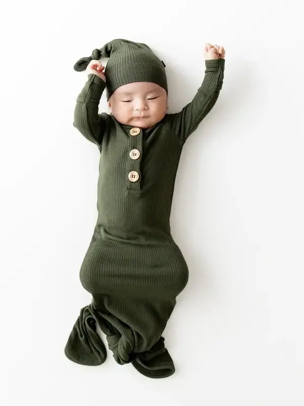 Kyte Ribbed Knotted Gown/Hat Set