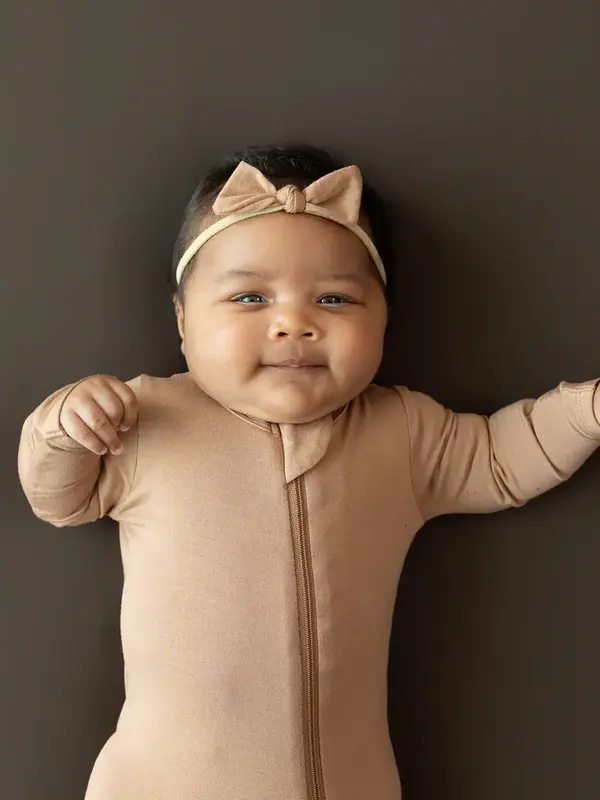 Kyte Tiny Bow - Latte