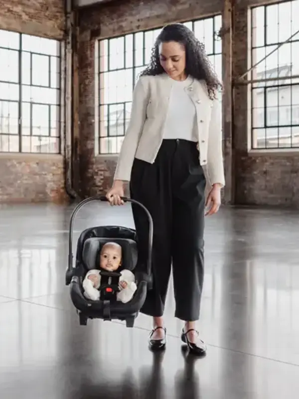 Aria V2 Infant Car Seat