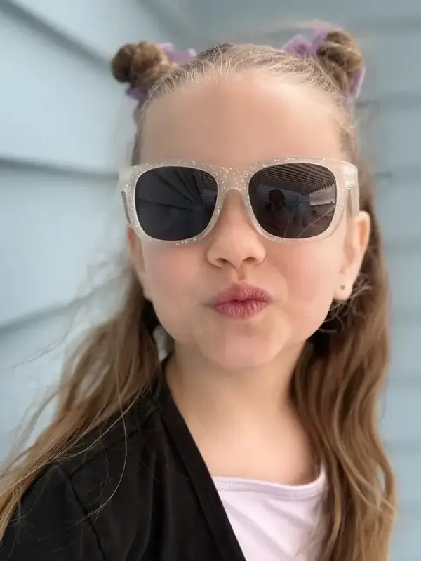 Babiators Navigator - Silver Shimmer/Smoke Lenses