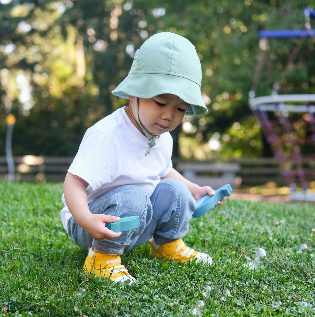 Junipter Cozy Baby Bucket Hat