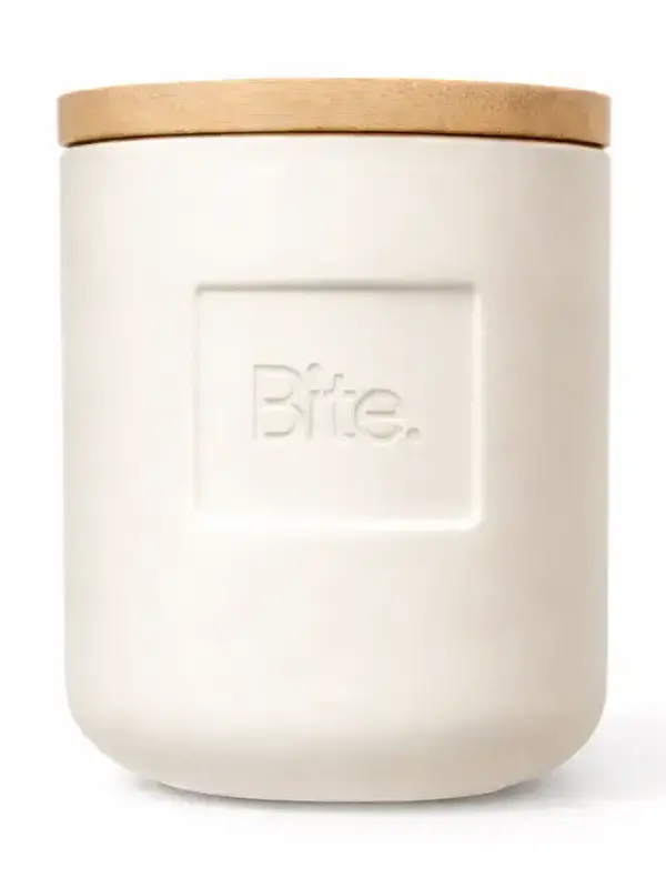 Bite Body Bite Outdoor Candle