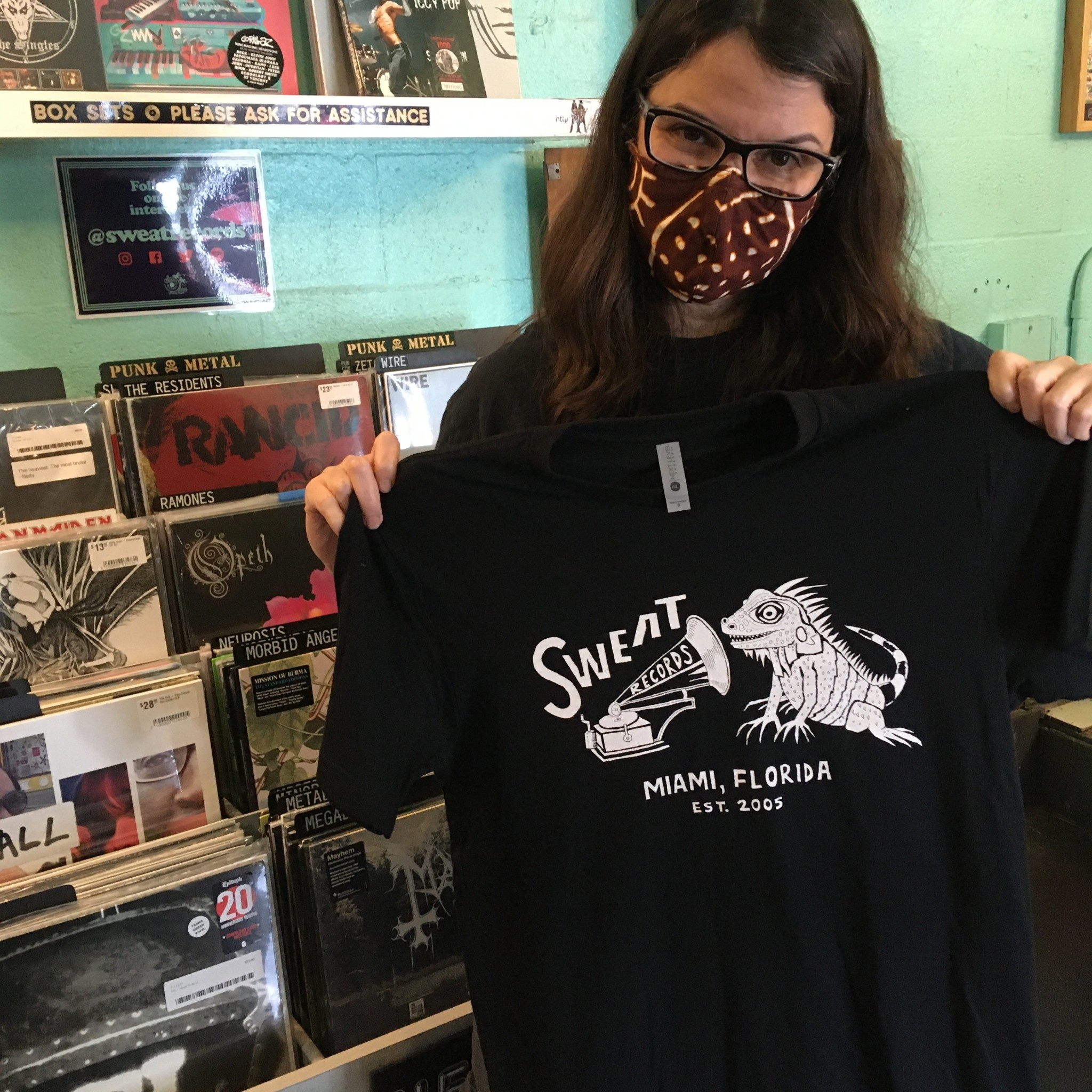 Shirt Sweat x Beatriz Monteavaro "Iguana" Black Tee