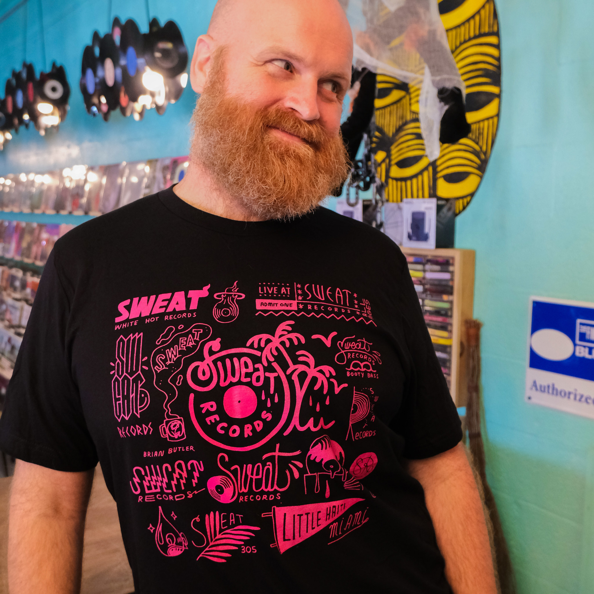 Shirt Sweat x Brian Butler "Logo Sheet" Pink/Black Tee