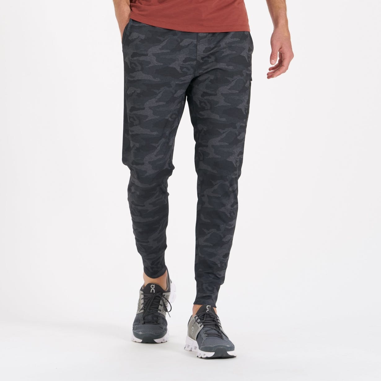 Vuori Men's Sunday Performance Jogger - Running Works