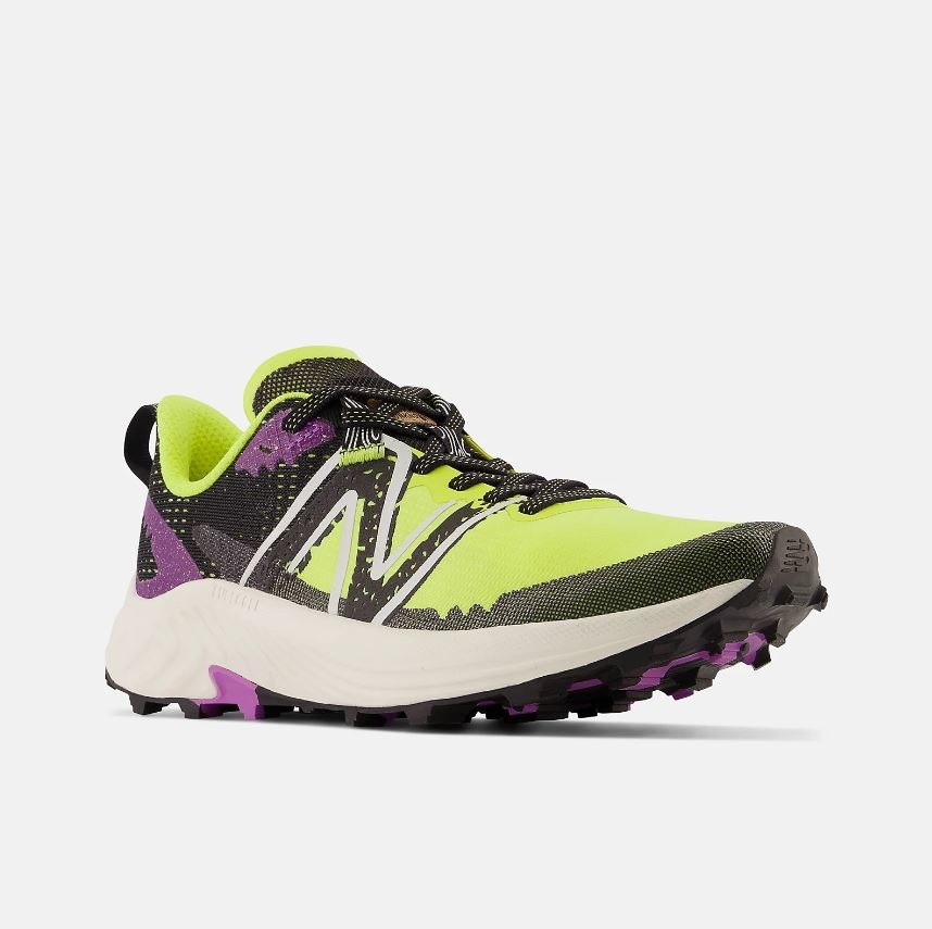 New Balance Women's FuelCell Summit Unknown v3