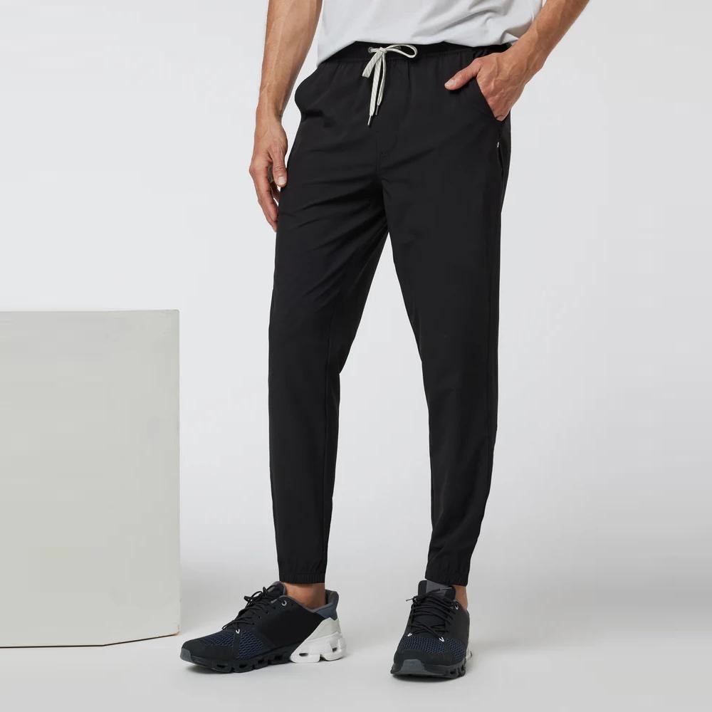 Vuori Men's Kore Jogger  - Black