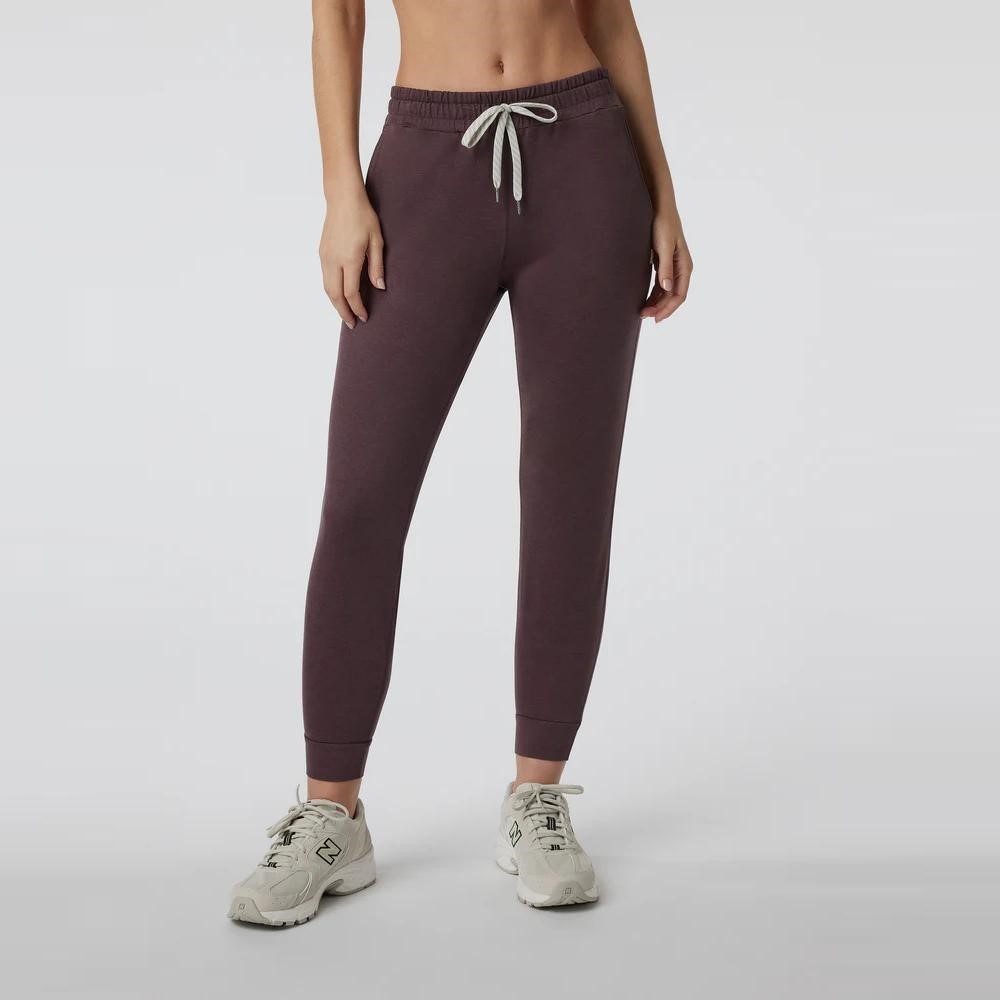 Vuori Women's Performance Jogger - Elderberry Heather