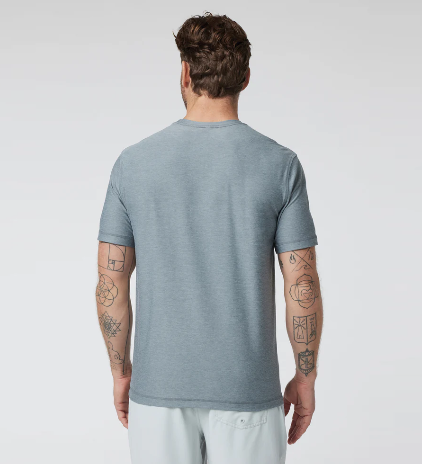 Vuori Men's Strato Tech Tee - Dusty Blue Heather