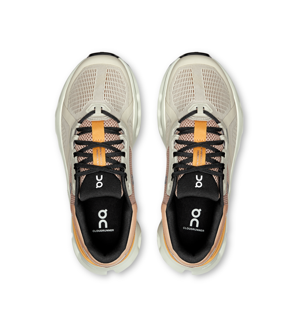 ON Women's Cloudrunner 2