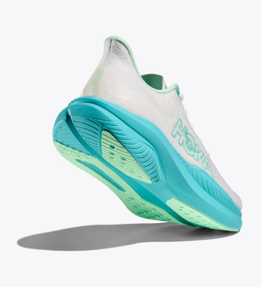 HOKa One One Women's Mach 6