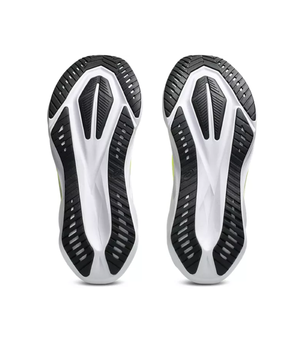 Asics Men's NovaBlast 5