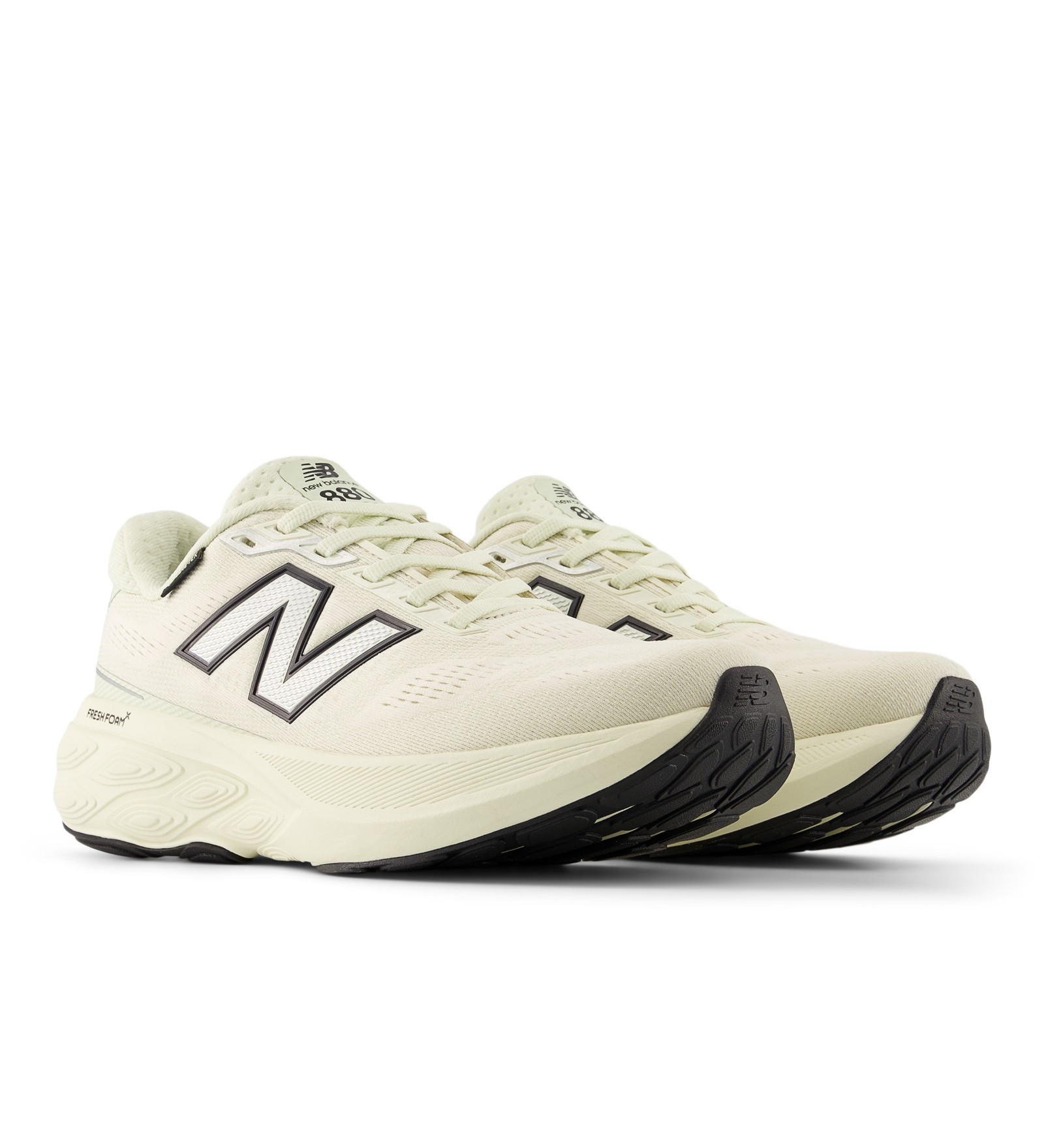 New Balance Women's Fresh Foam X 880 v15 GTX