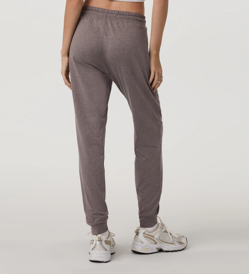 Vuori Women's Performance Jogger - Long - Huckleberry Heather