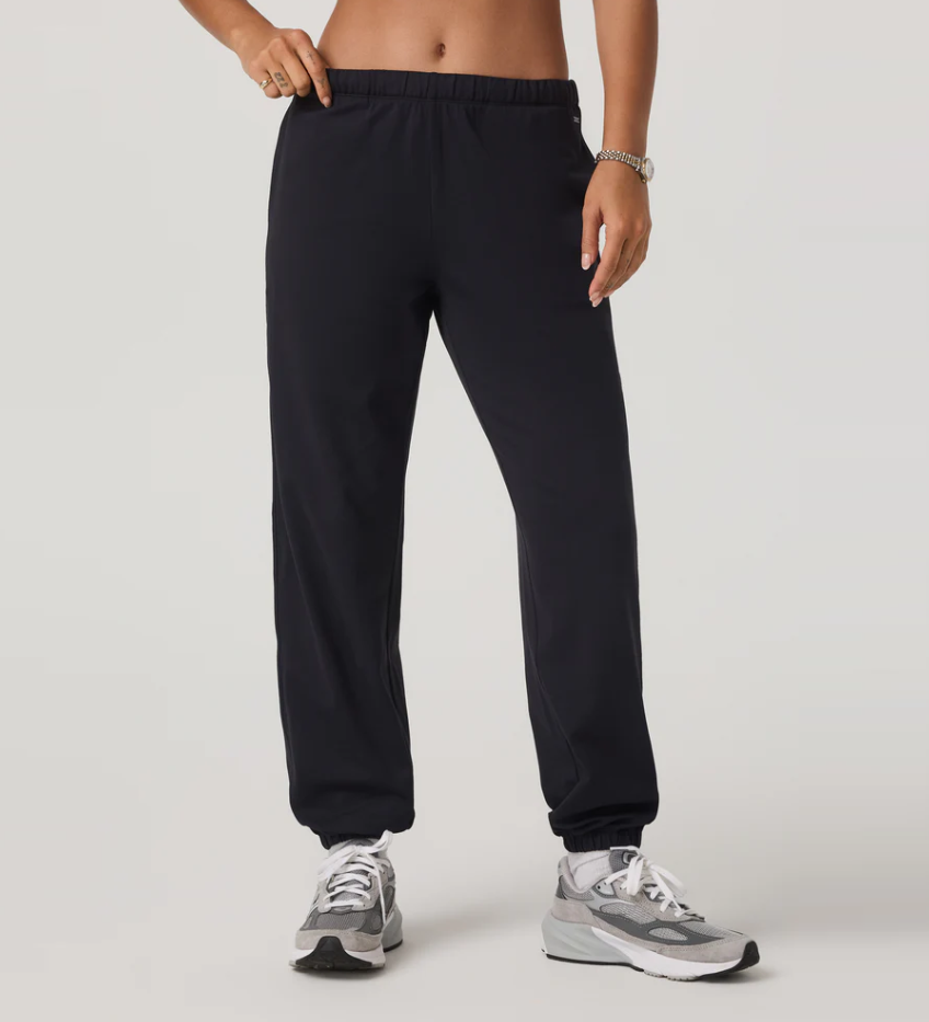 Vuori Women's Halo Modern Sweatpant - Solid Black