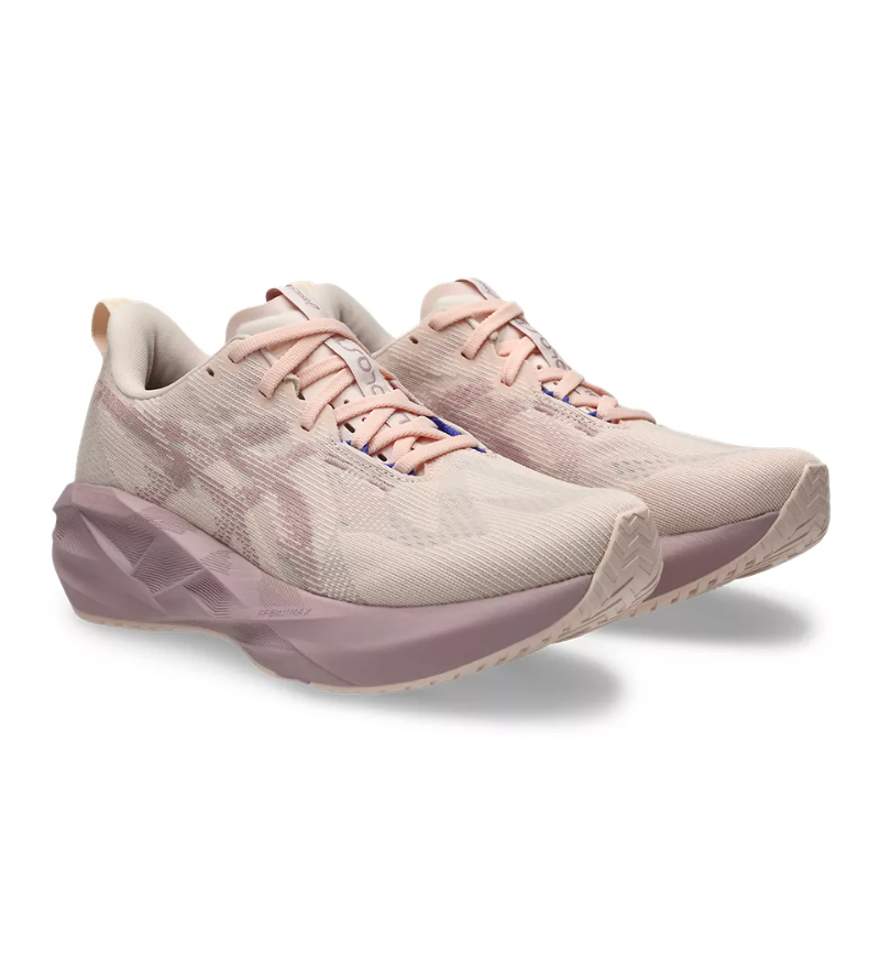Asics Women's NovaBlast 5