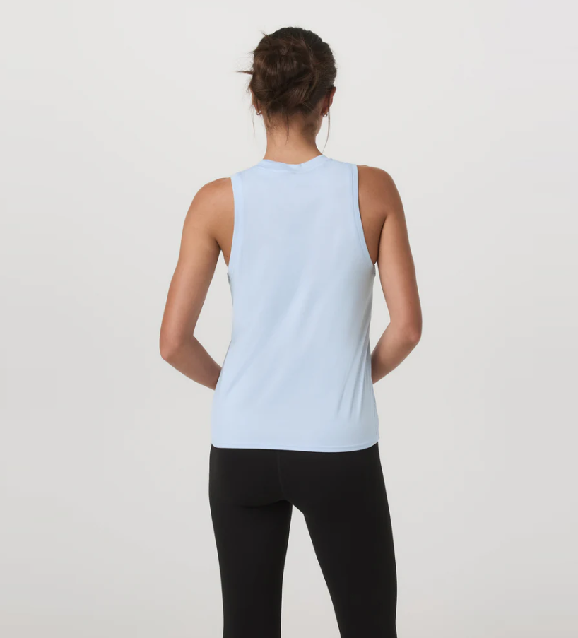 Vuori Women's Energy Top - Long - Soft Sky Heather