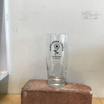 'Highlands Liquor' 16oz Pint Glass
