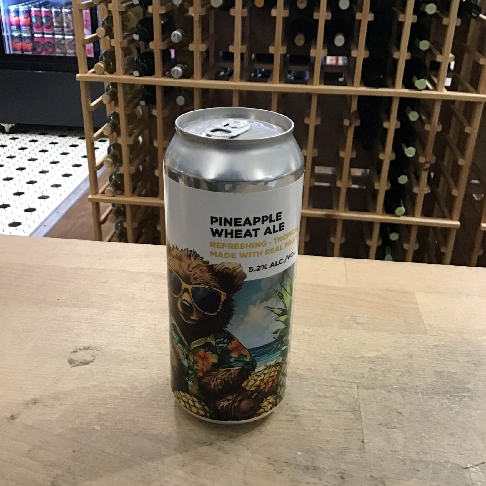 'Friend Shaped Pineapple', Yukon 473ml 5.2%