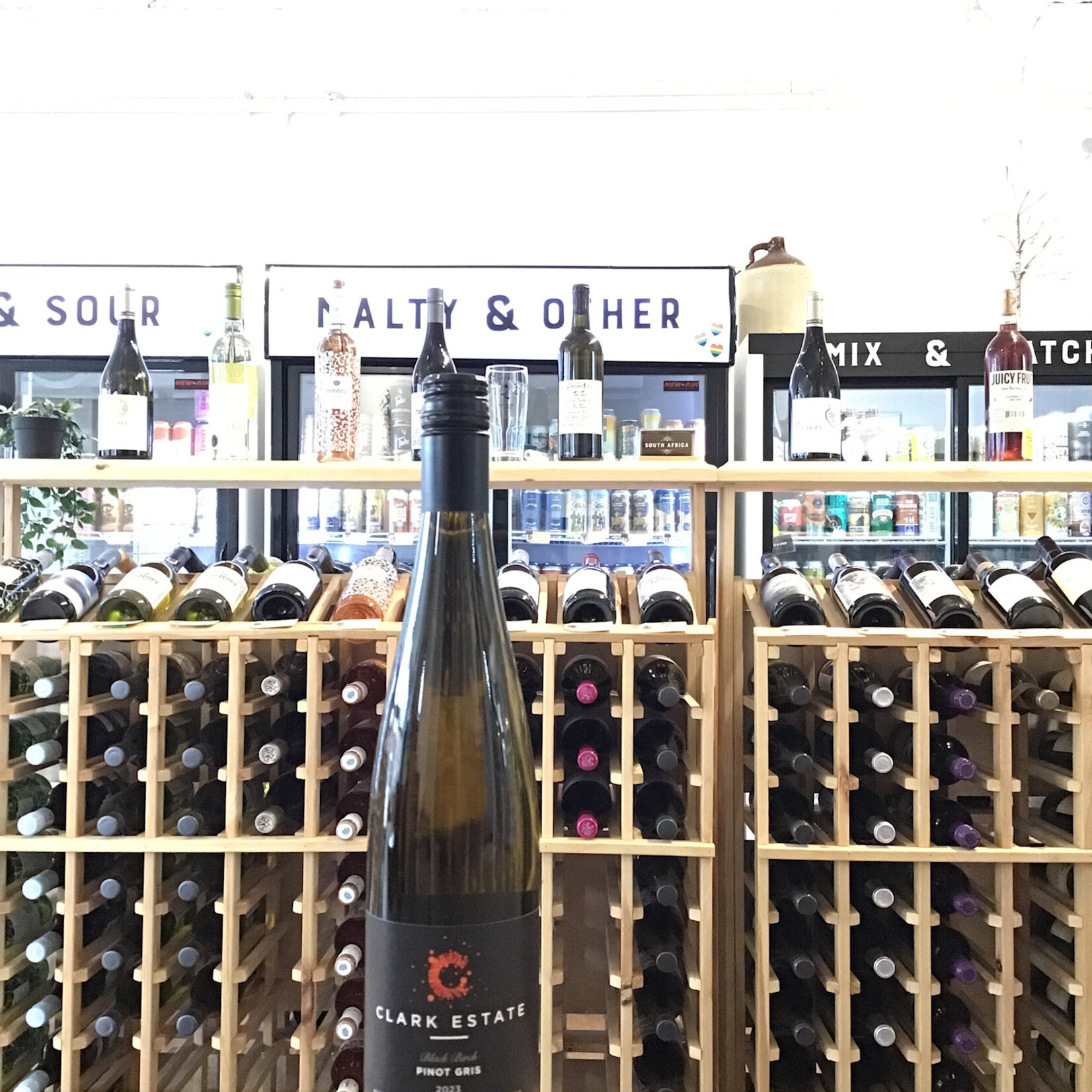 Clark Estate, Pinot Gris 750ml 13%