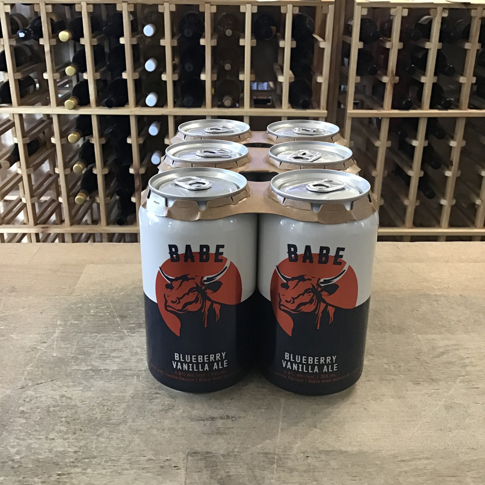 Banff Ave 'Babe' Blueberry Vanilla Ale, Banff Brewing 6x355ml 4.8%