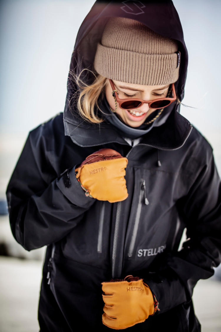 Gants de cuir Wakayama HESTRA pour alpinisme