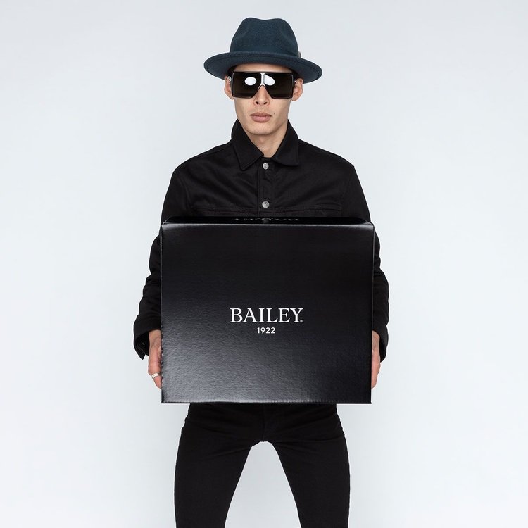 Hat Box BAILEY For Large Hats