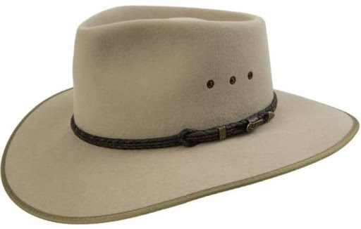 Felt hunting hat for winter