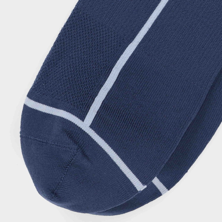 Mid Calf Mesh Travel Sock TILLEY