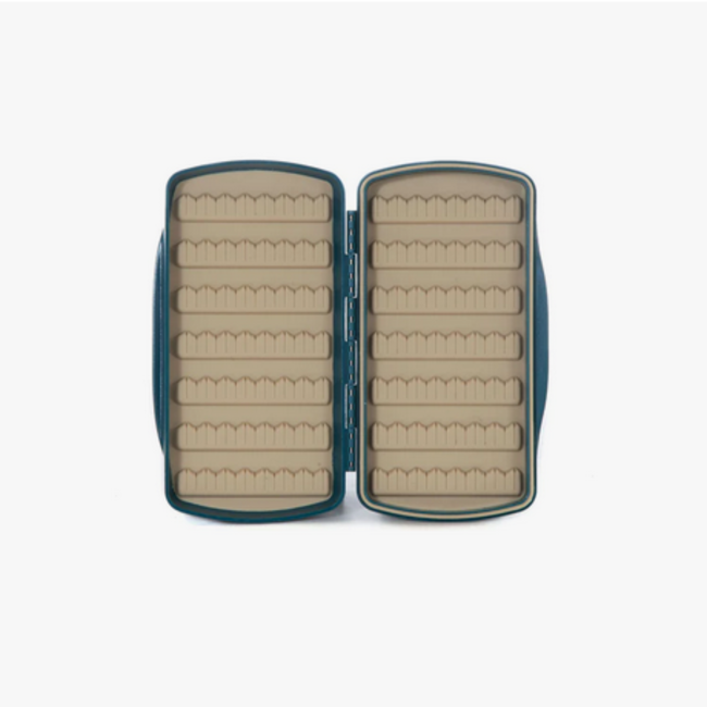 Fishpond Tacky Pescador Fly Box - Medium - Baja Blue