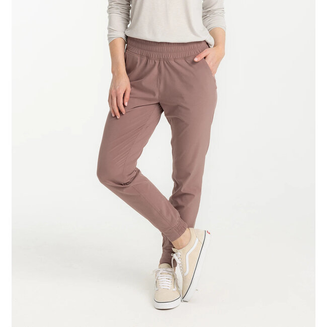 Free Fly Womens Pull On Breeze Jogger