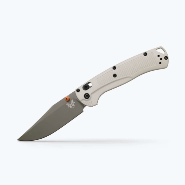 Benchmade 15536GN-01 TAGGEDOUT, AXS, CLIP POINT