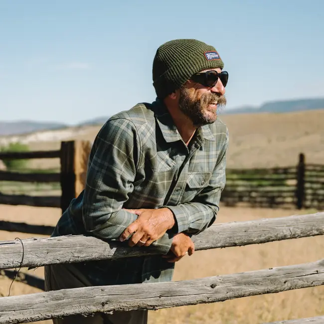 Howler Brothers Harker's Flannel - Kempton Plaid : Beluga